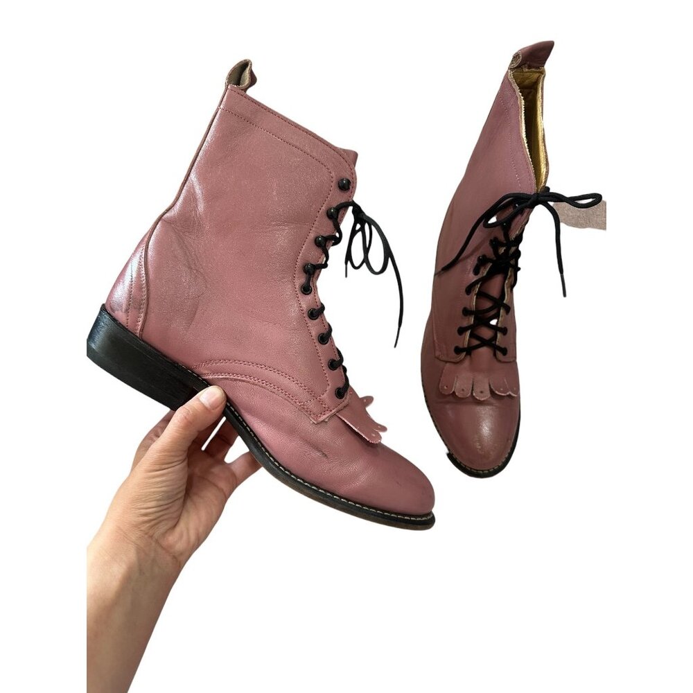 Sold Laredo Pink Lace Up Booties Women 9.5 Kiltie Fringe Leather Equestrian